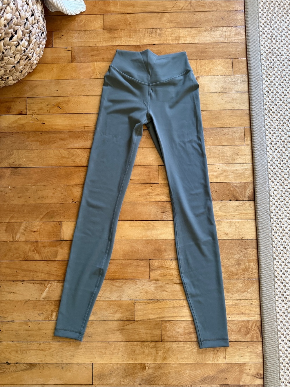 Lulu wunder under smoothcover high-rise tight 28”